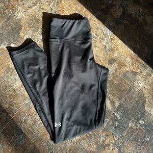 Under Armour pocket legging